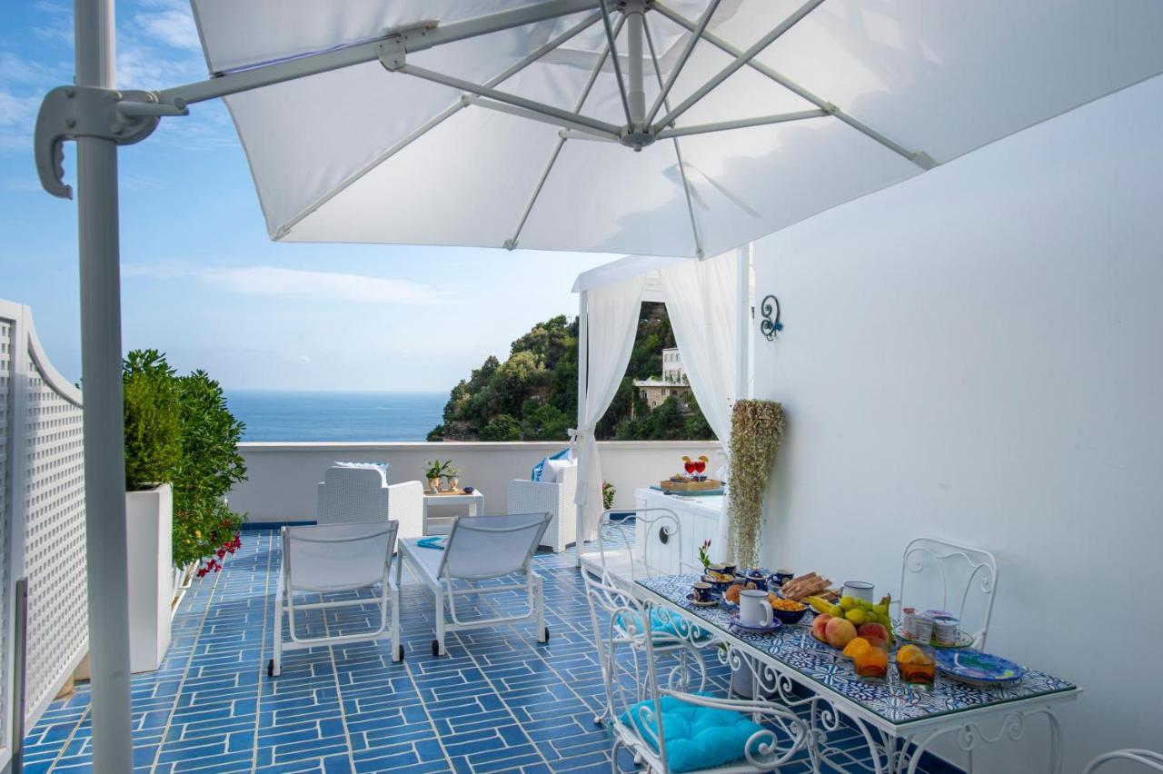 Hotel Terrazza Zaffiro Positano Exterior foto